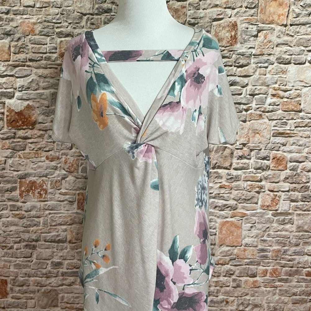 NWT Women's Floral Reversible Top Size S